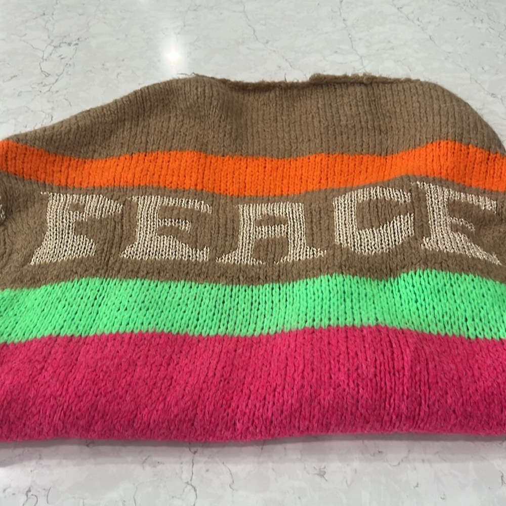 Astrid Peace sweater